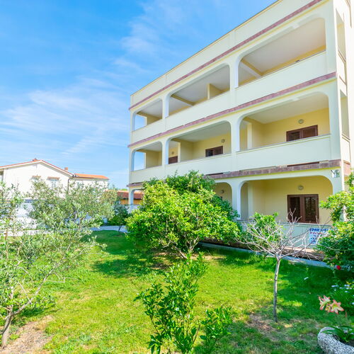 Apartments Ivan i Marija Lopar  4
