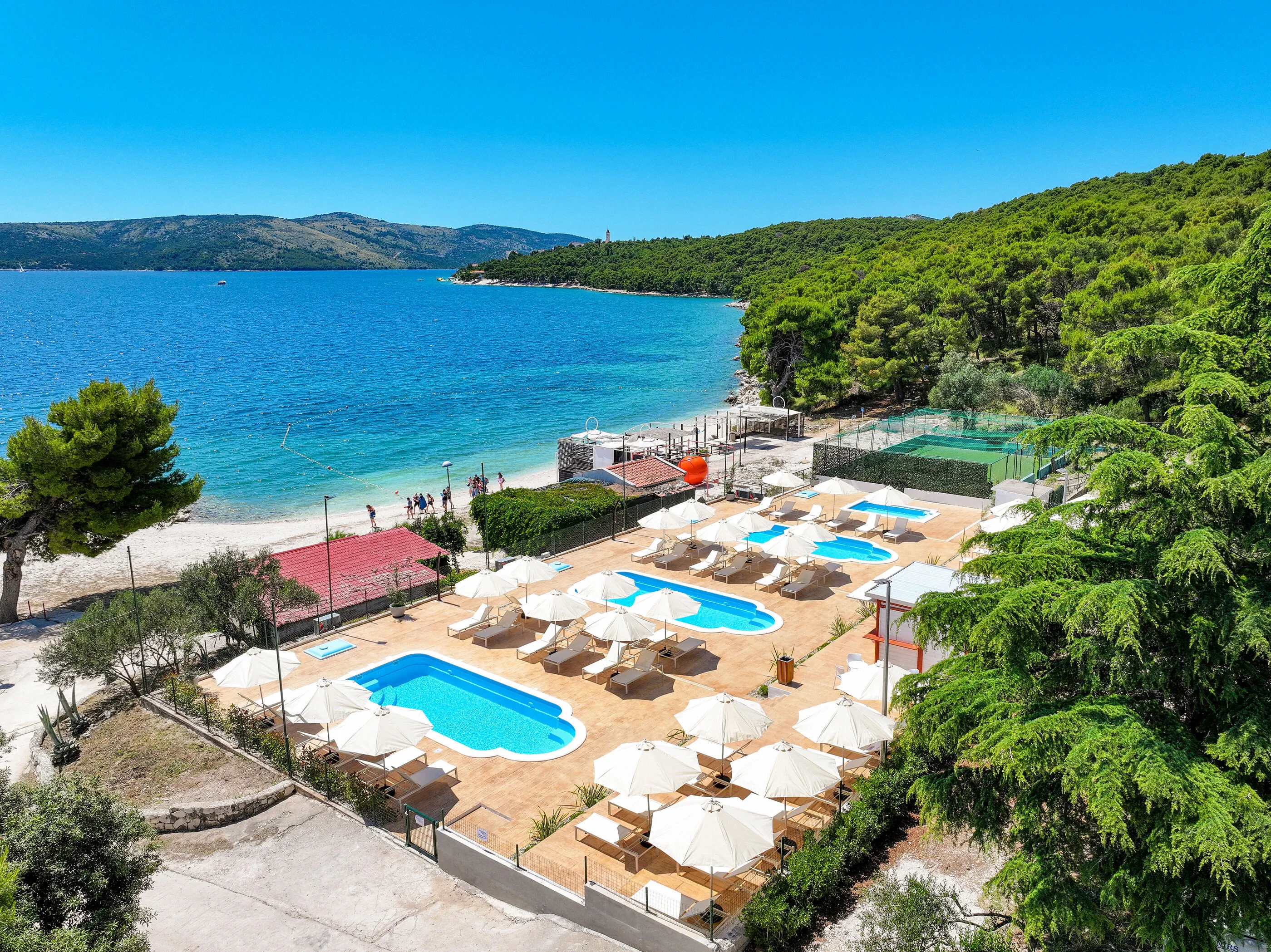 Apartments Medena Seget Donji