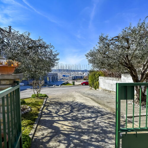 Apartments Jasmine Biograd  2
