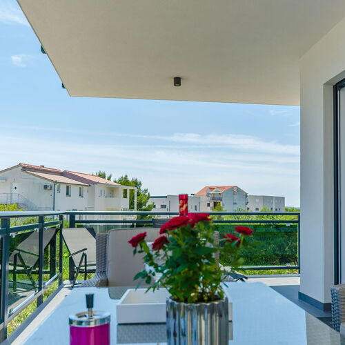 Apartment Anni Okrug Gornji  3