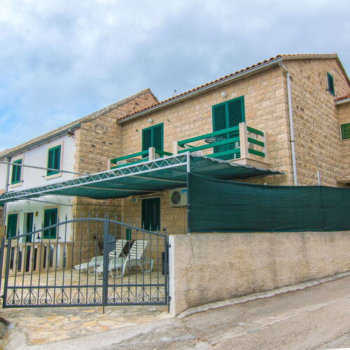 Apartments Marijana Bol  4