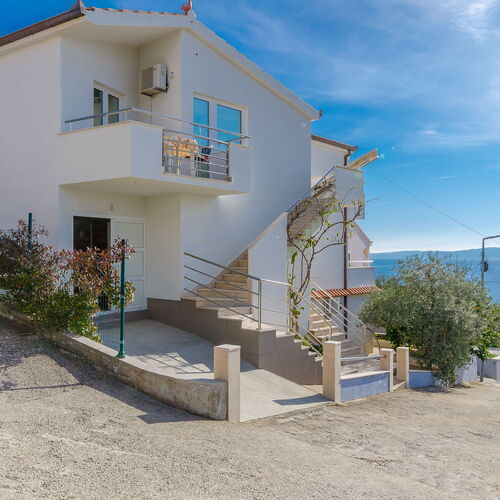 Apartments Modric Okrug Gornji  2