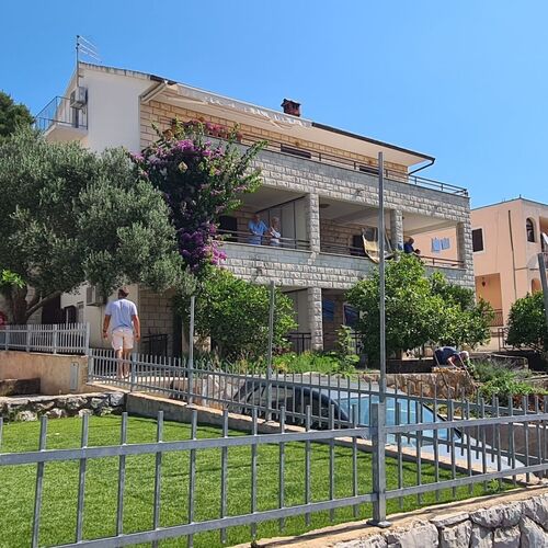 Apartment Moskatelo Stari Grad  4