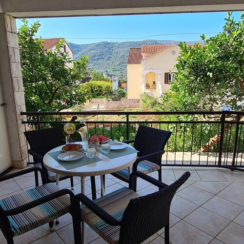 Apartment Moskatelo Stari Grad