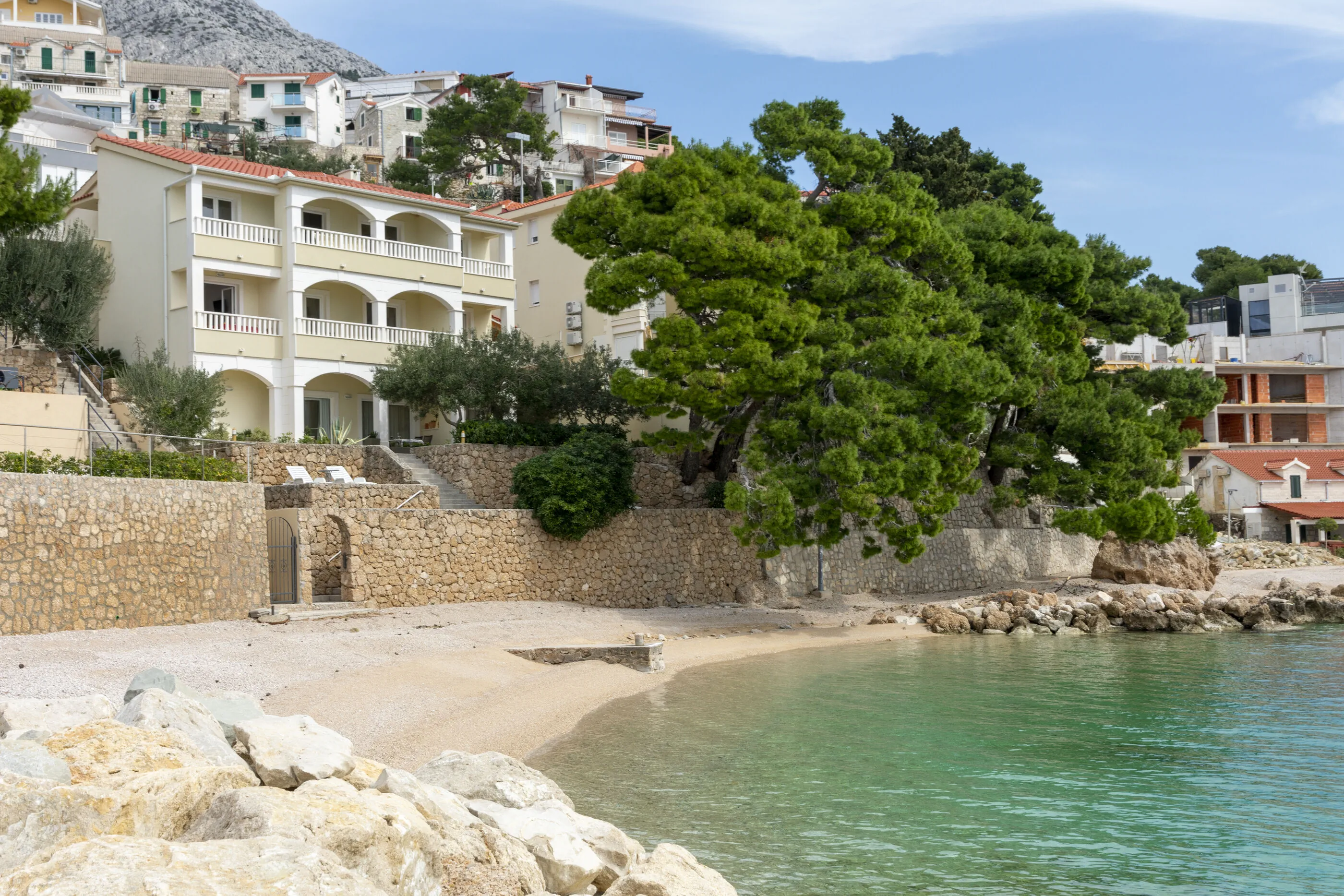 Apartments Beach Dream Mimice
