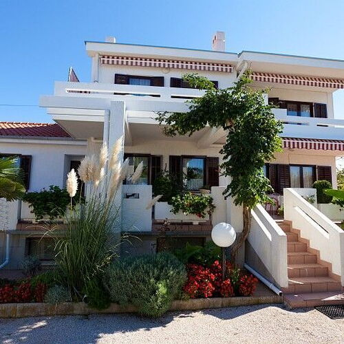 Apartment Lana Punat  2