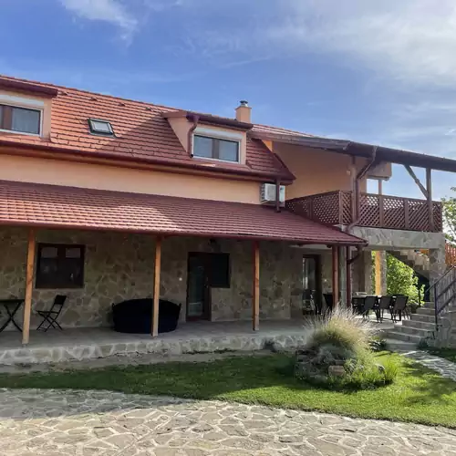 Szögedi Villa Badacsonytomaj 009 kép