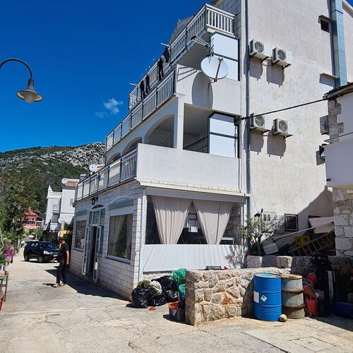 Apartments Ana i Ante Milna  2