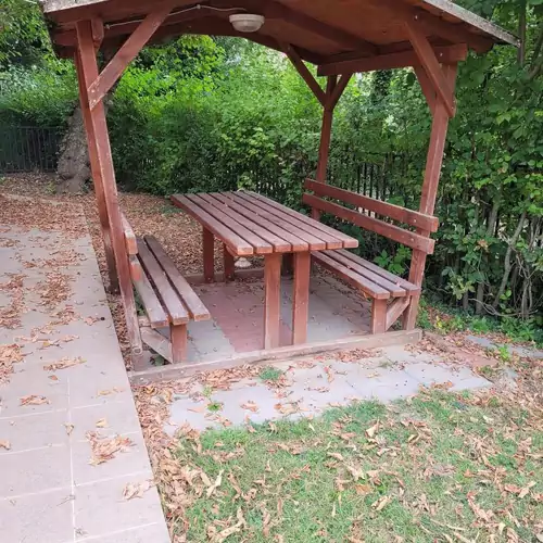 Berecz Villa & Üdülő Balatonszemes 006 kép