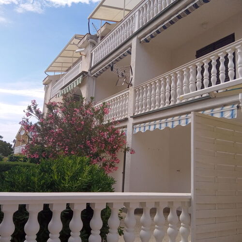 Apartment Studio Ld near beach Privlaka  4