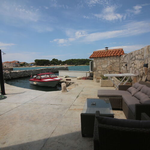 Apartments Villa Summertime Betina  4