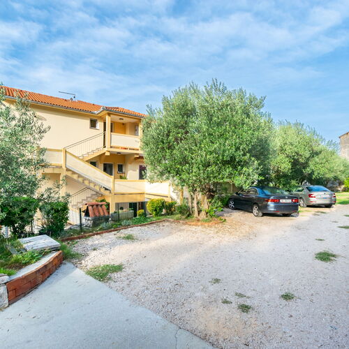 Apartments Sabina Supetarska Draga  4