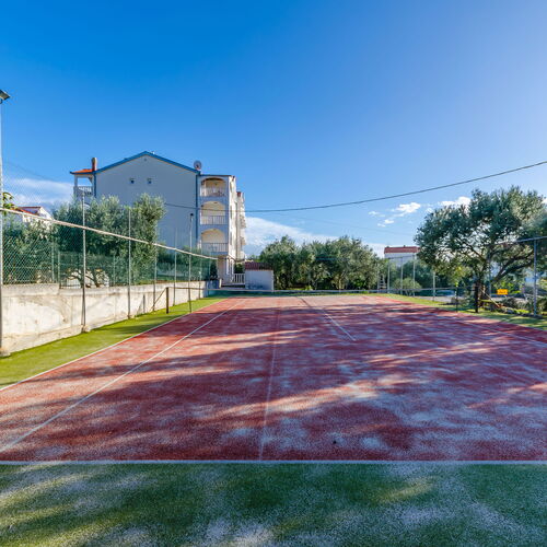 Apartments Jadran Okrug Gornji  4