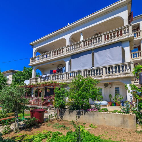 Apartments Mira Novi Vinodolski  2