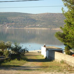 Apartments VRŠA-50 m from the beach Seline