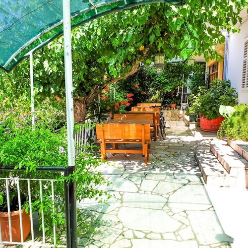 Apartments Uranus Rab  2