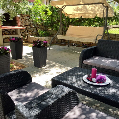 Apartment Ivana with jacuzzi Vir  4