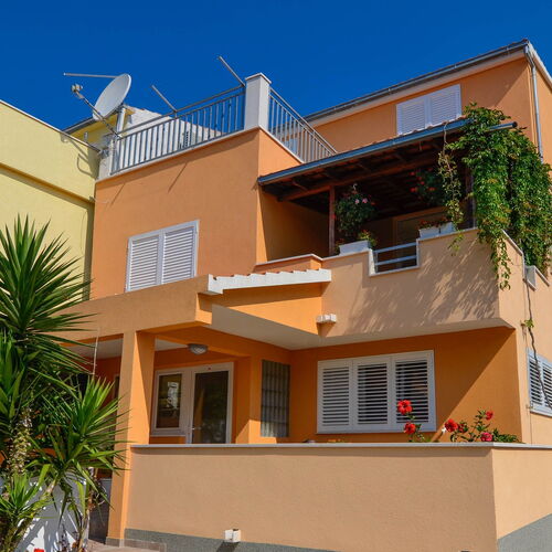 Apartments Karla Orebic II  3