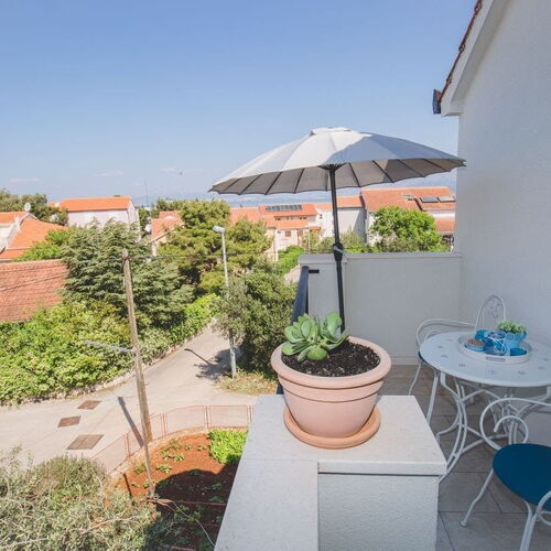 Apartments Salsa Supetar  4