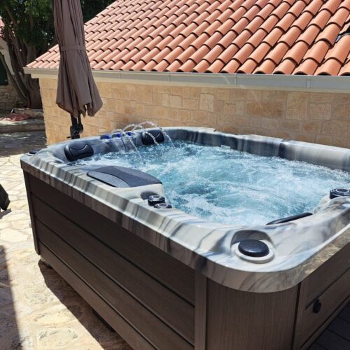 House Little Flower Okrug Gornji