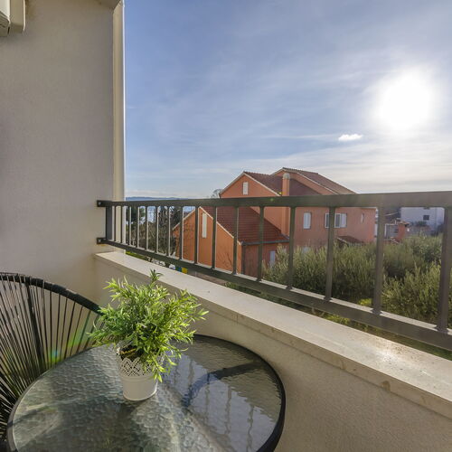 Apartment Oliva Kastel Stafilic  3