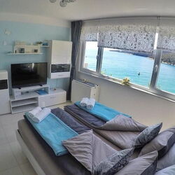 Apartment By the Sea Rabac