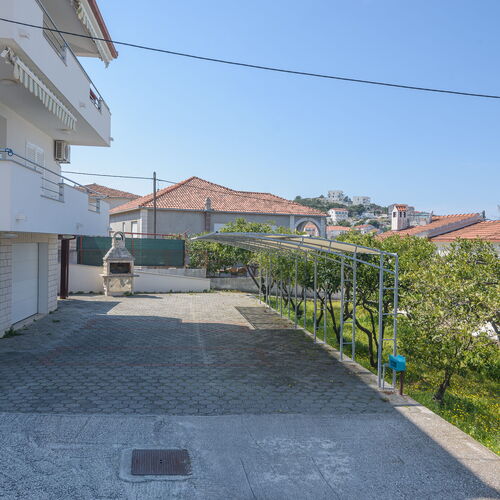 Apartments Ivan Okrug Gornji II  3