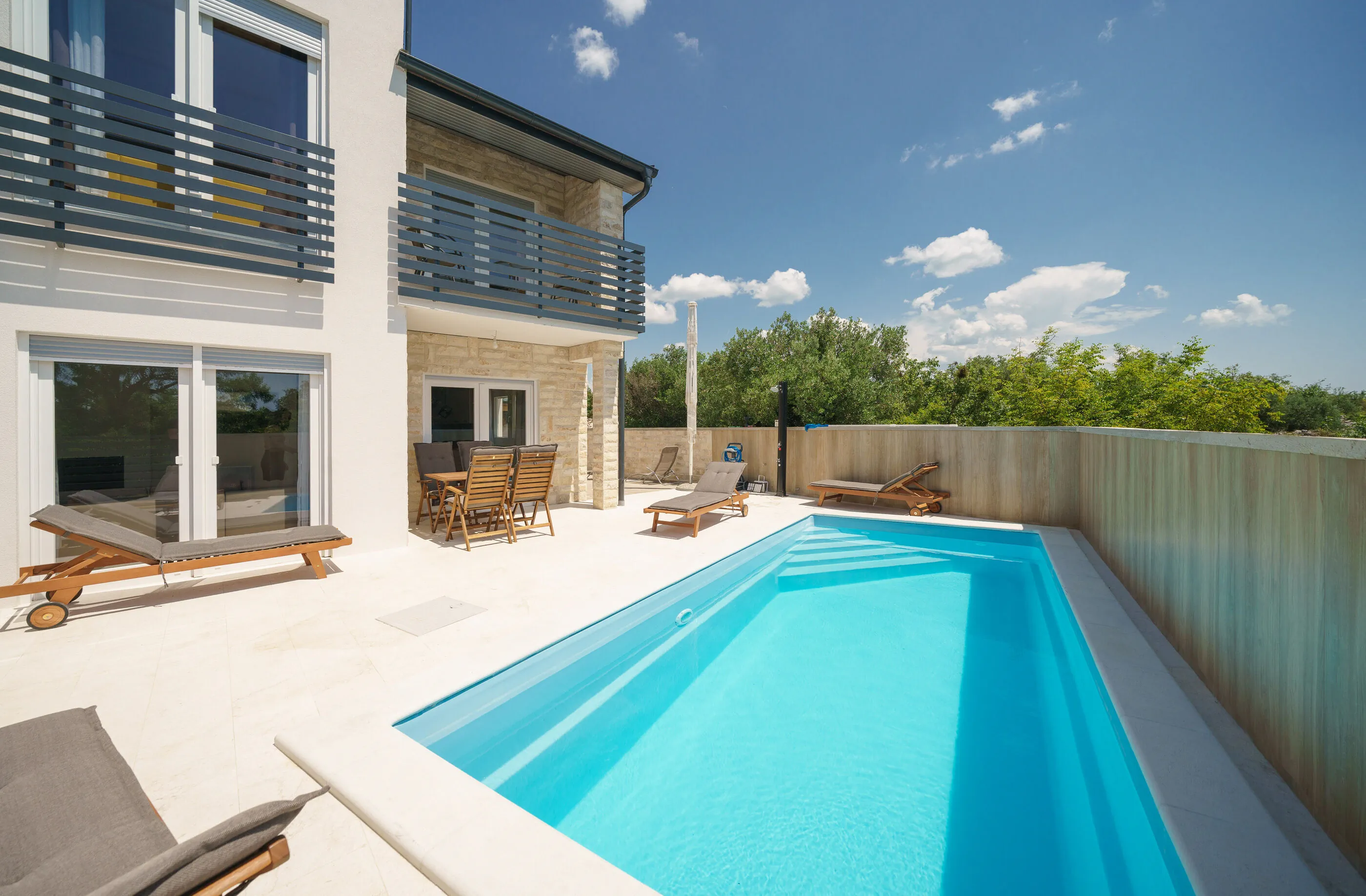 Apartments Fortis Drage