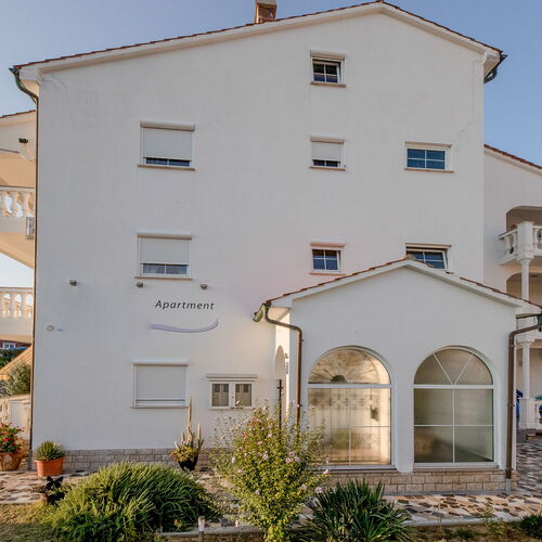 Apartments Spomenka Zvonko Lopar  4