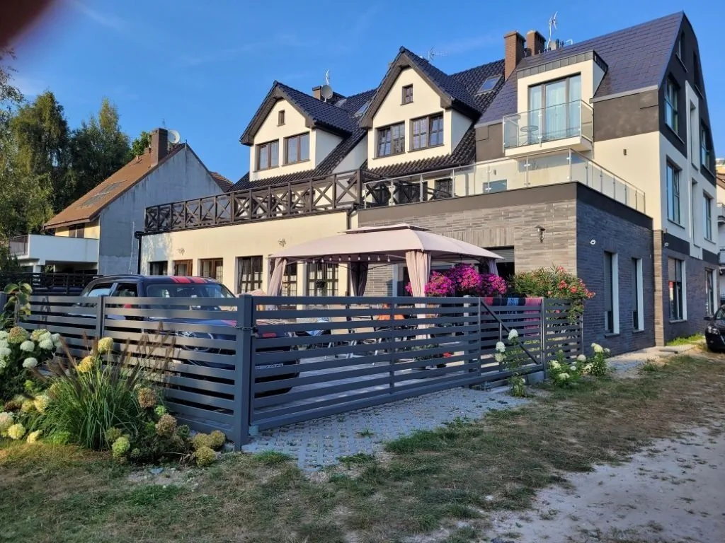 Willa Tina Mrzeżyno 