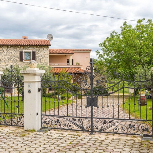 Casa Percan Krnica  4