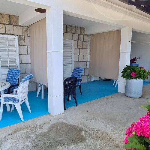 Apartments Lanterna Sucuraj