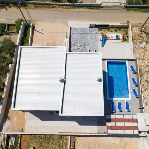 Apartment Azeret sa bazenom Maslenica  4