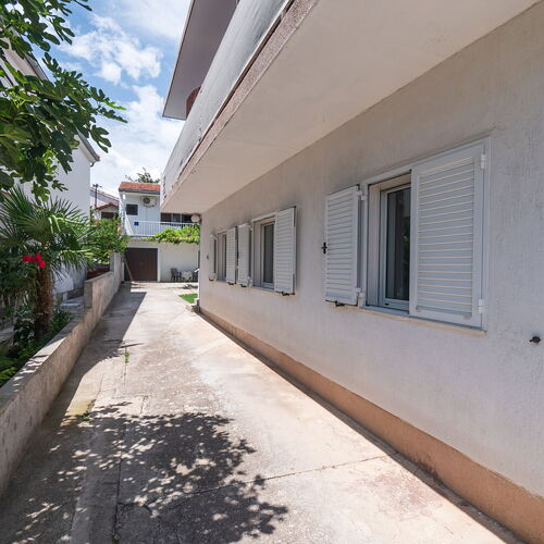 Apartments and Room Sanja Vodice  2