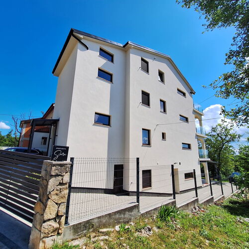 Apartments Zoran Jadranovo  2