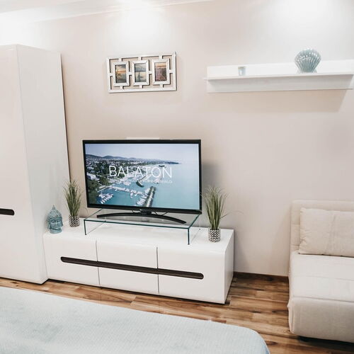 Nefelejcs Apartman Balatonlelle ★★★ 3