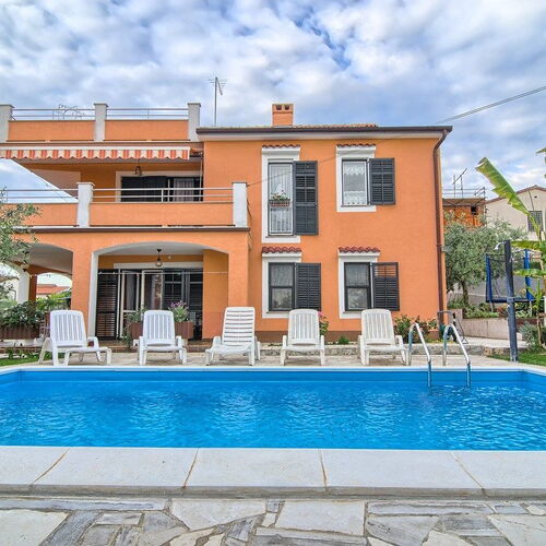 House House Kety Pula  2