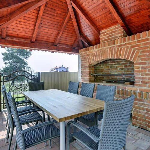 House Robert Medulin  2