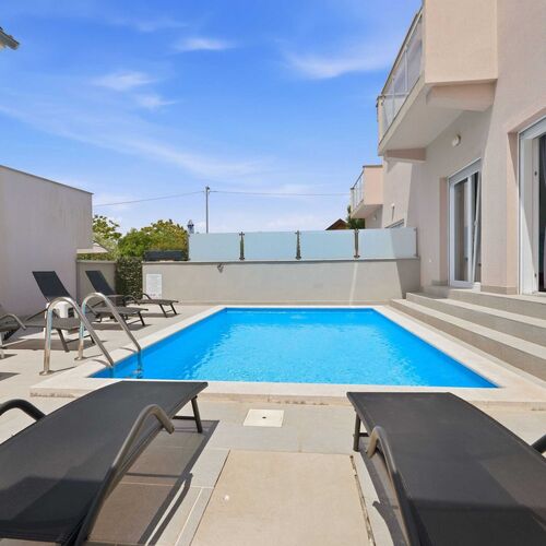 House Green Krk