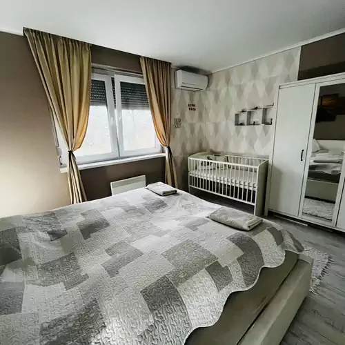 Szofi Home Kalocsa 002 kép