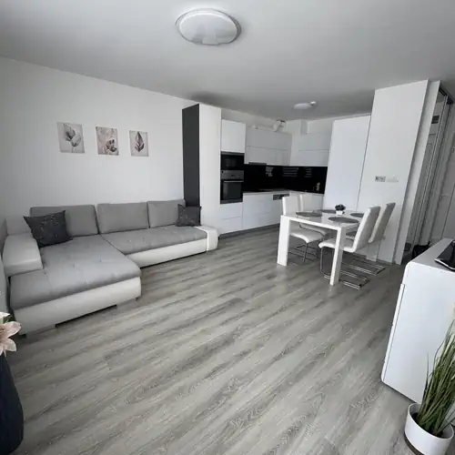 Bajcsy Corner Apartman Debrecen 001 kép