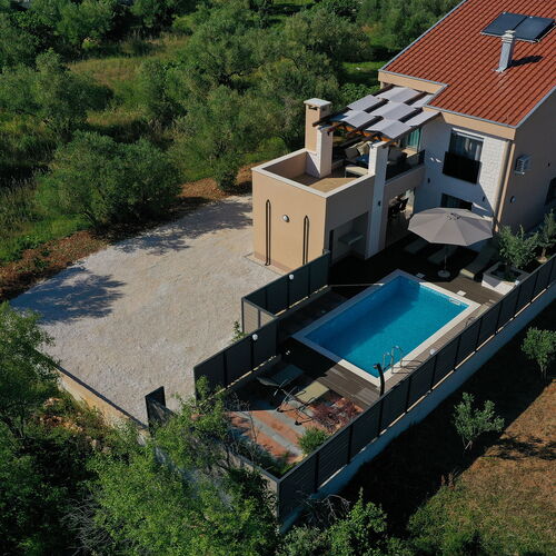 Villa Bronzzatta Sukosan  2