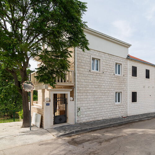 Apartman Sutivan - CDB793  2