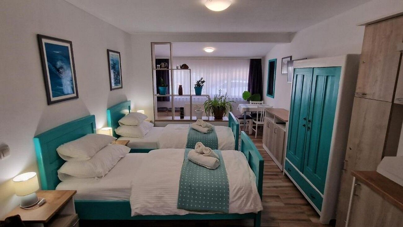 Szobák Medencével Garešnica, Bjelovarska - 22858 Garešnica