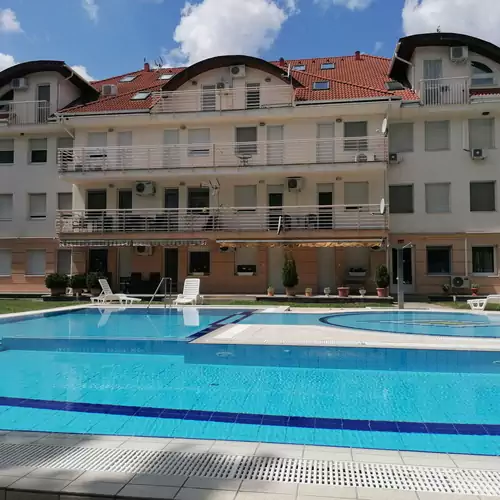 Gold Wellness Apartman Hajdúszoboszló 011 kép