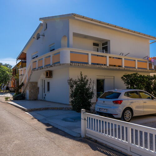 Apartments TT Vir ★ 4