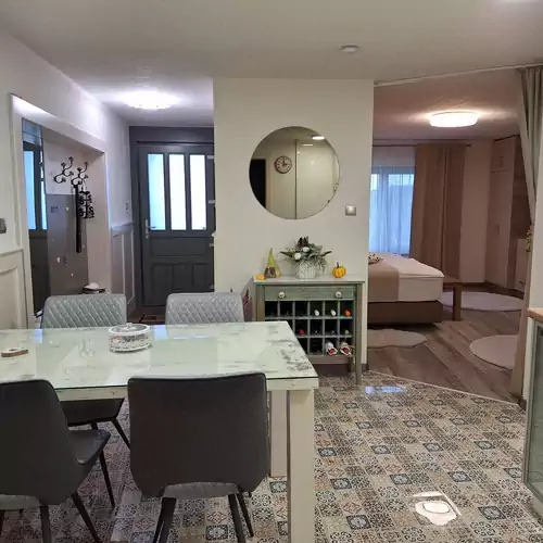 Szélkakas Apartman Villány 008 kép