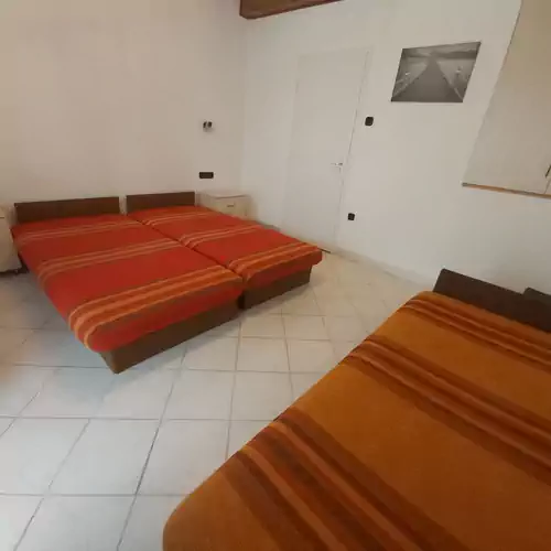 Közvetlen Vízparti Ház Zamárdi 010 kép