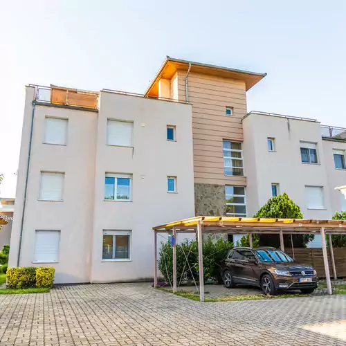Laguna Beach Family Apartman Siófok by BLTN 003 kép