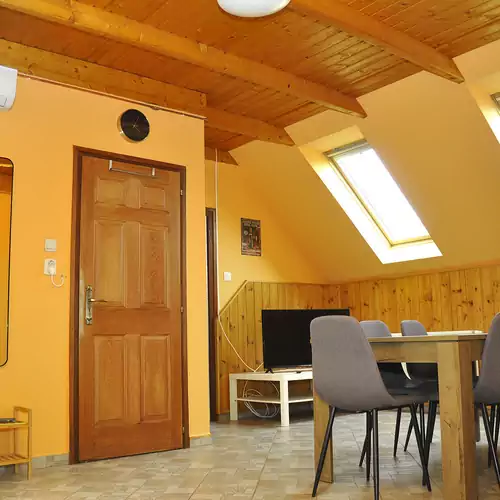 Posta Apartman Deseda-tó Kaposvár 002 kép